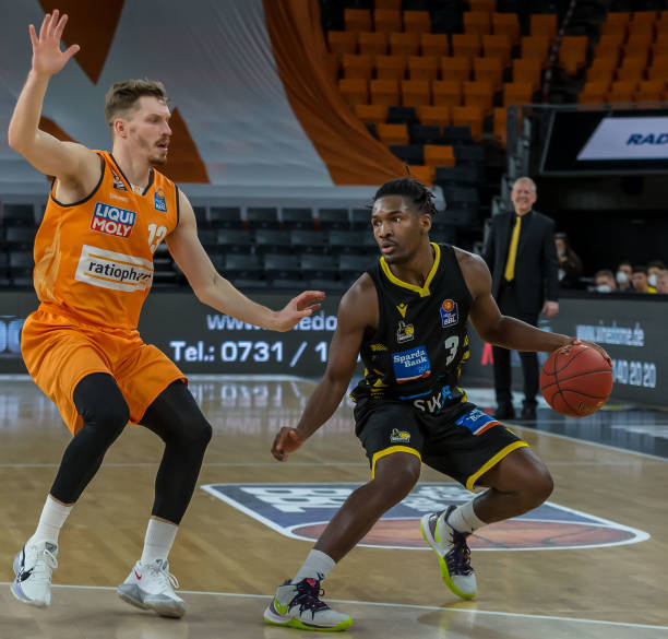 马杜埃凯本 马杜埃凯本