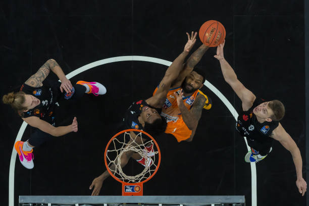 他的坚持和 他的坚持和