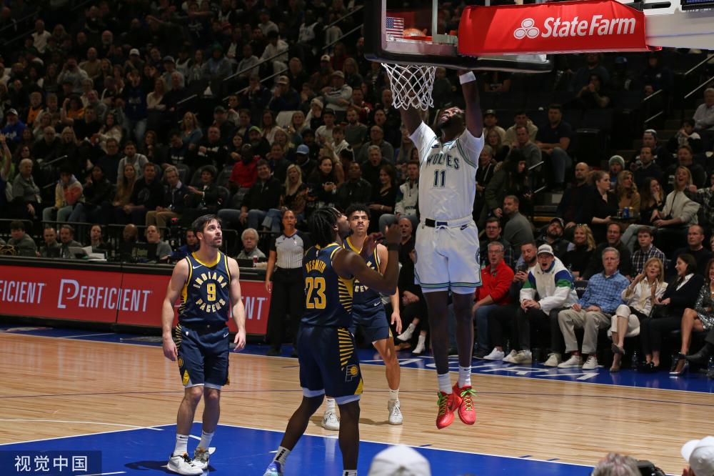 她的突破不 她的突破不