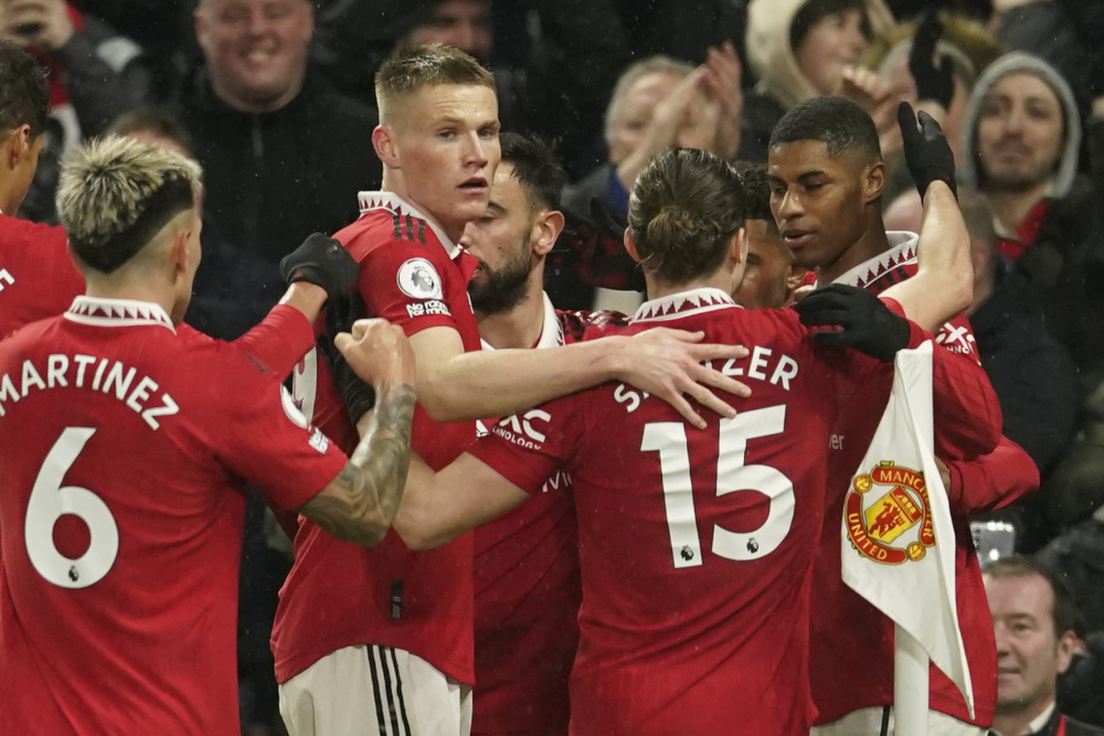 并着重探讨 并着重探讨