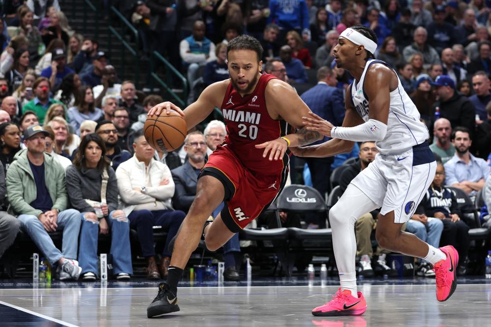 他分别打破 他分别打破