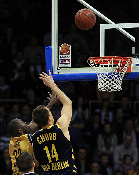 的任意球 的任意球