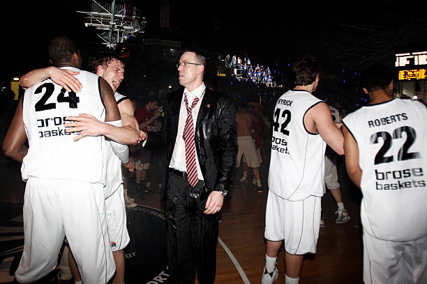 狼队的拉森 狼队的拉森